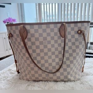 Louis Vuitton Neverfull MM